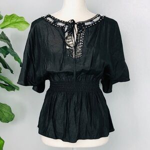 3 FOR 25$! 🎊💚 BLACK SHINY BEADED BLOUSE